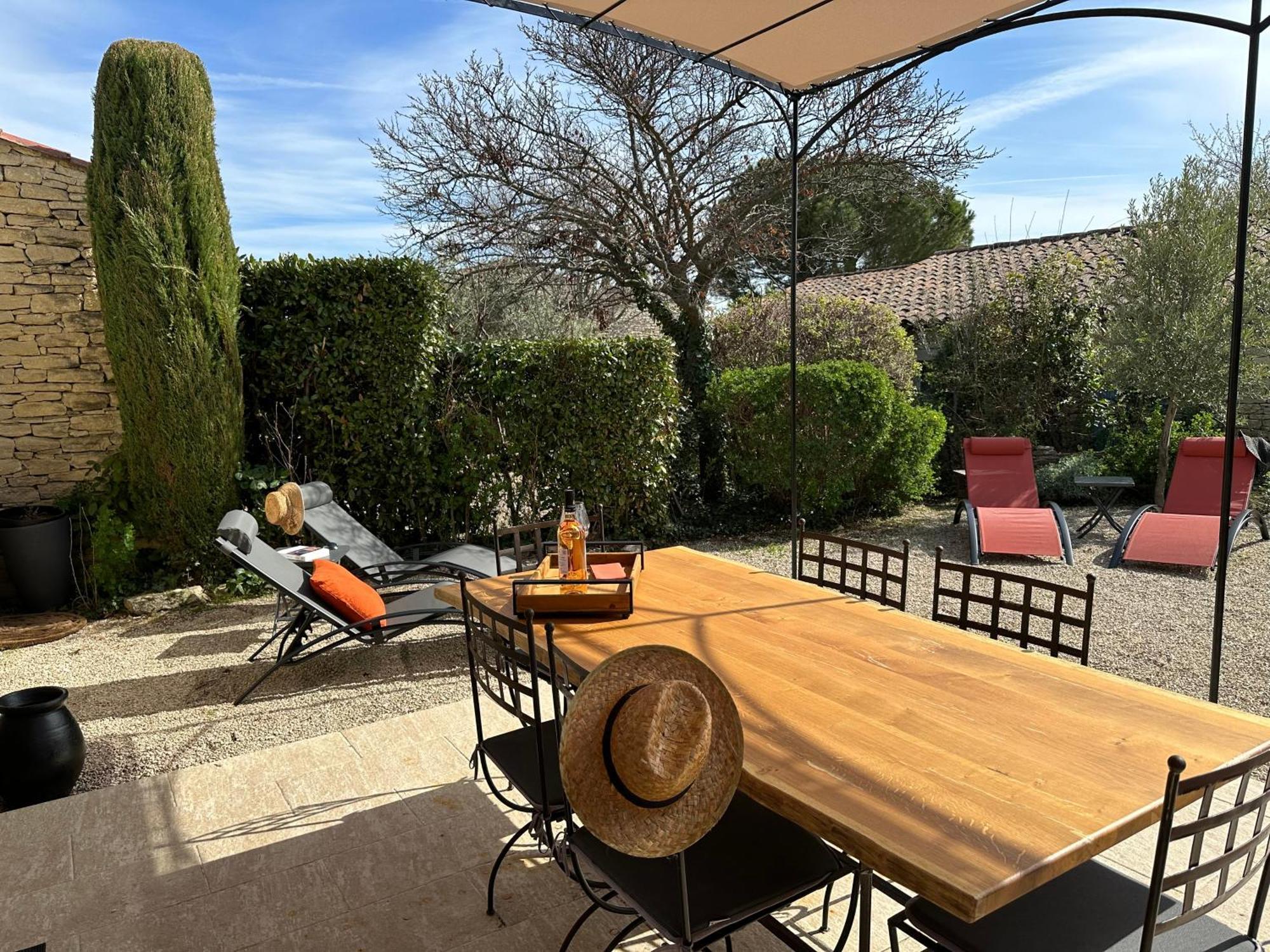 Lou Karo - Piscine Partagee - Parking Prive Vila Gordes Exterior foto